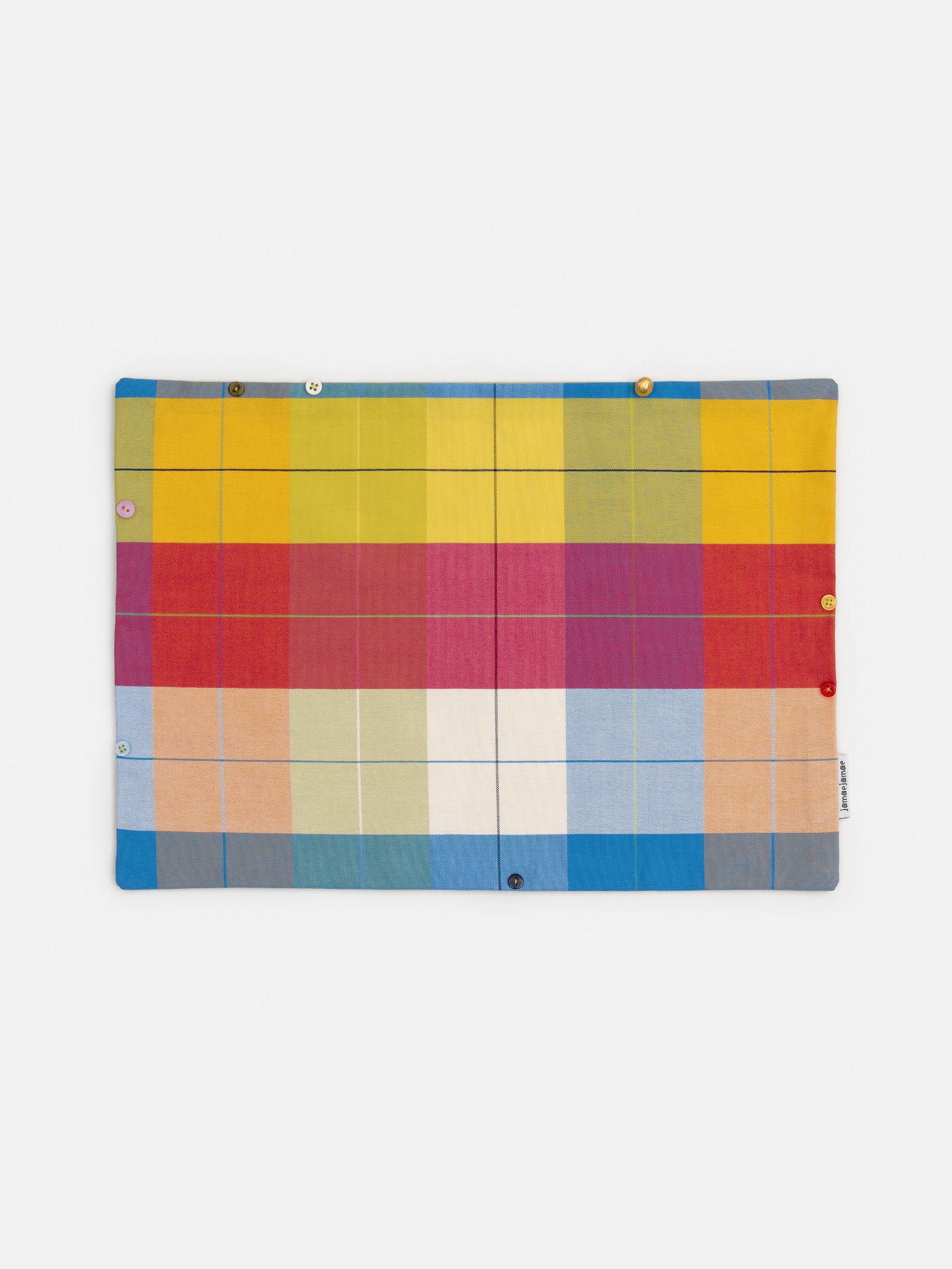 buttoned placemats - color grid